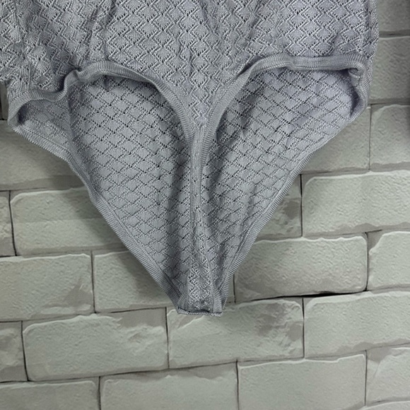 Abercrombie & Fitch Women’s Bodysuit Long Sleeve Squareneck Pointelle Lilac | S - Picture 9 of 11